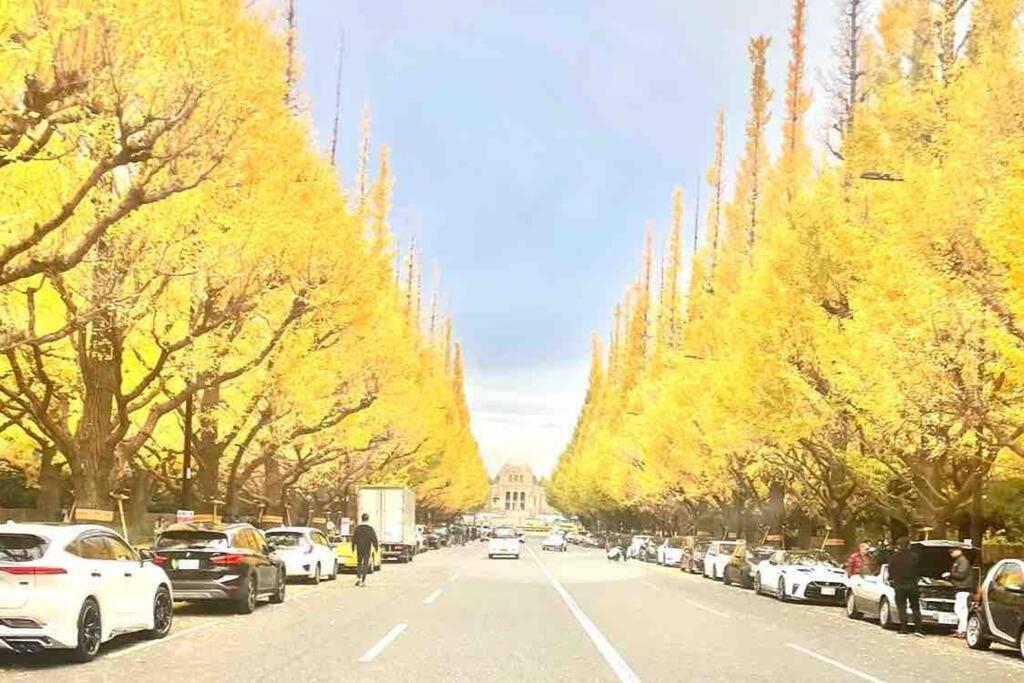 Small Villa Tokyo 渋谷まで2駅10分 青山一丁目駅徒歩3分一軒家ペット歓迎お子様歓迎駐車場あり6人までok Bagian luar foto